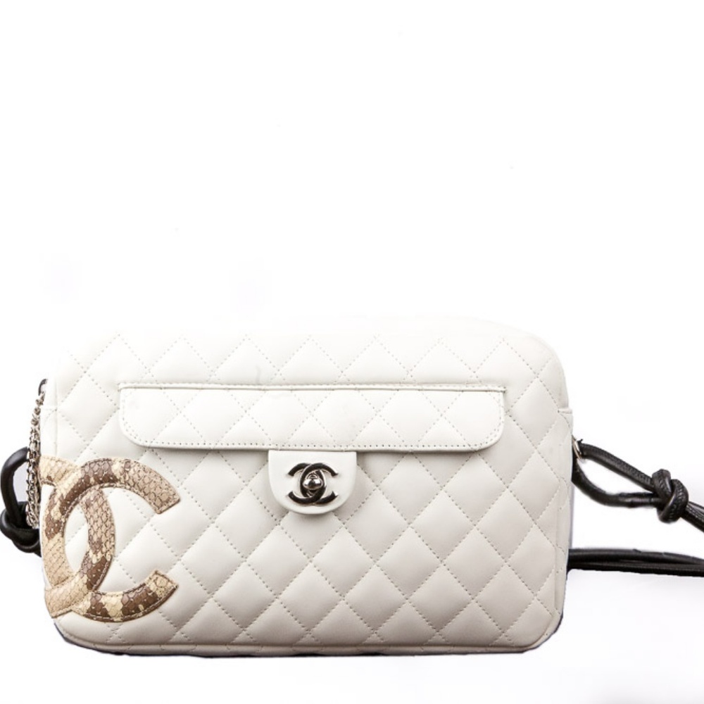 CHANEL Camera Bag - Picture 2 of 7